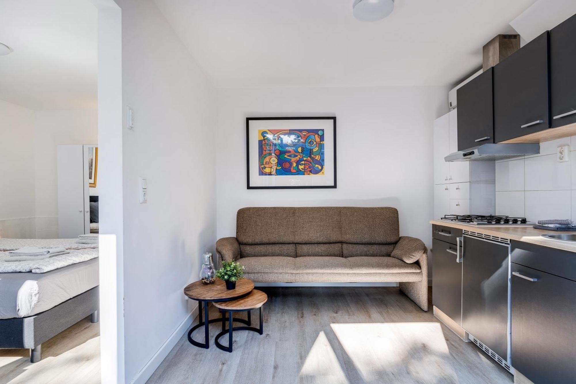 Luxe Wellness Apartment Apeldoorn With Jacuzzi And Sauna Bagian luar foto