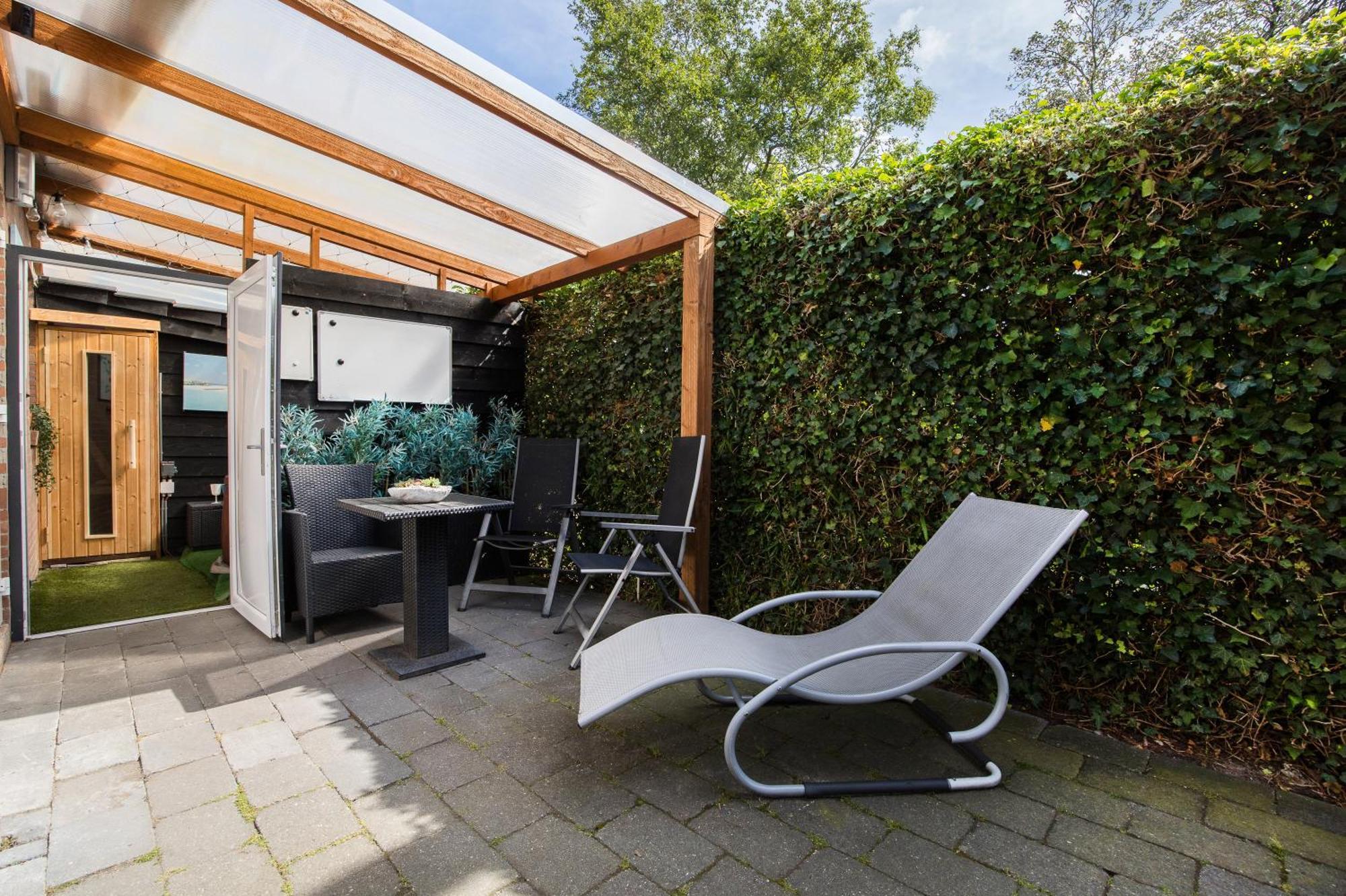 Luxe Wellness Apartment Apeldoorn With Jacuzzi And Sauna Bagian luar foto