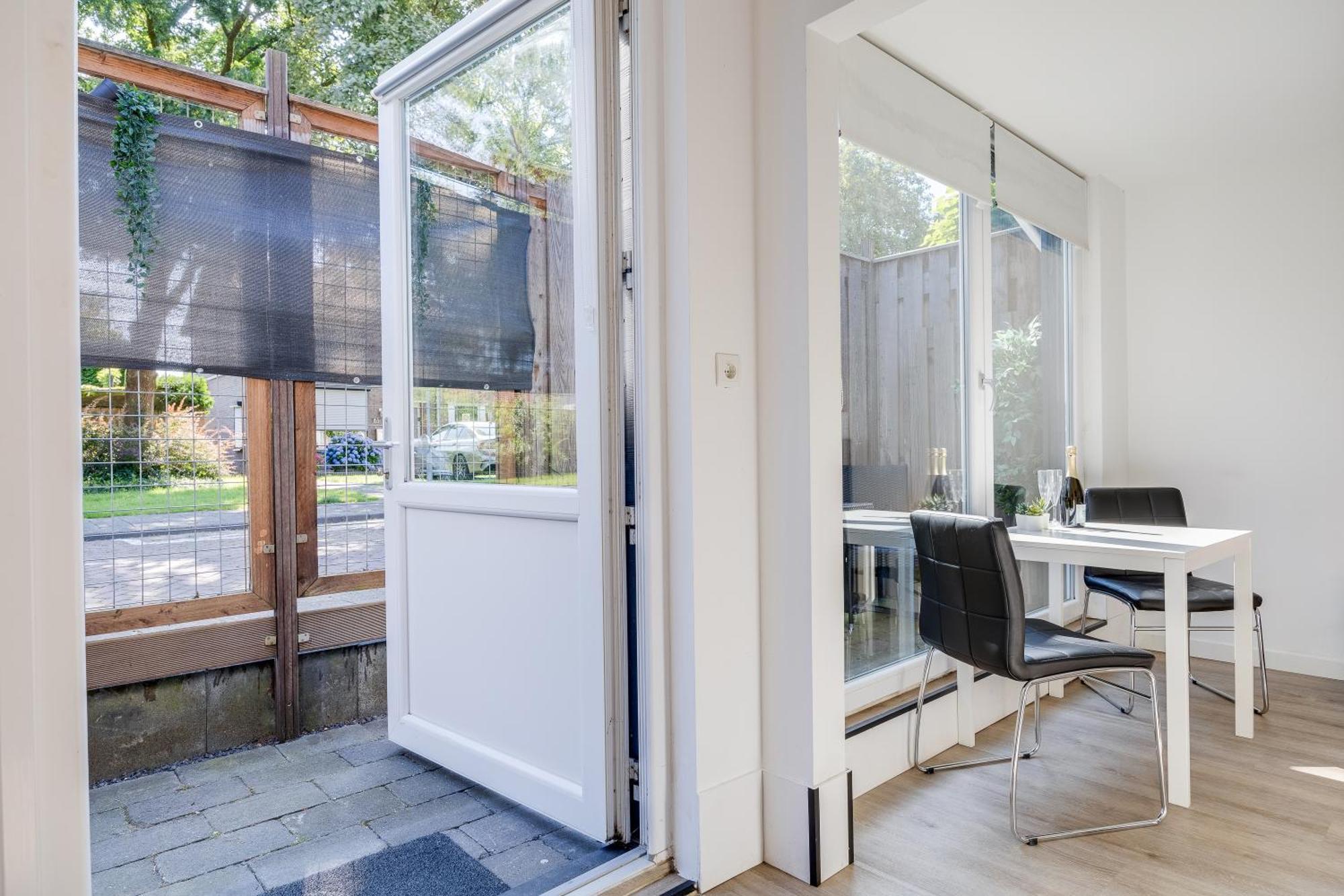 Luxe Wellness Apartment Apeldoorn With Jacuzzi And Sauna Bagian luar foto
