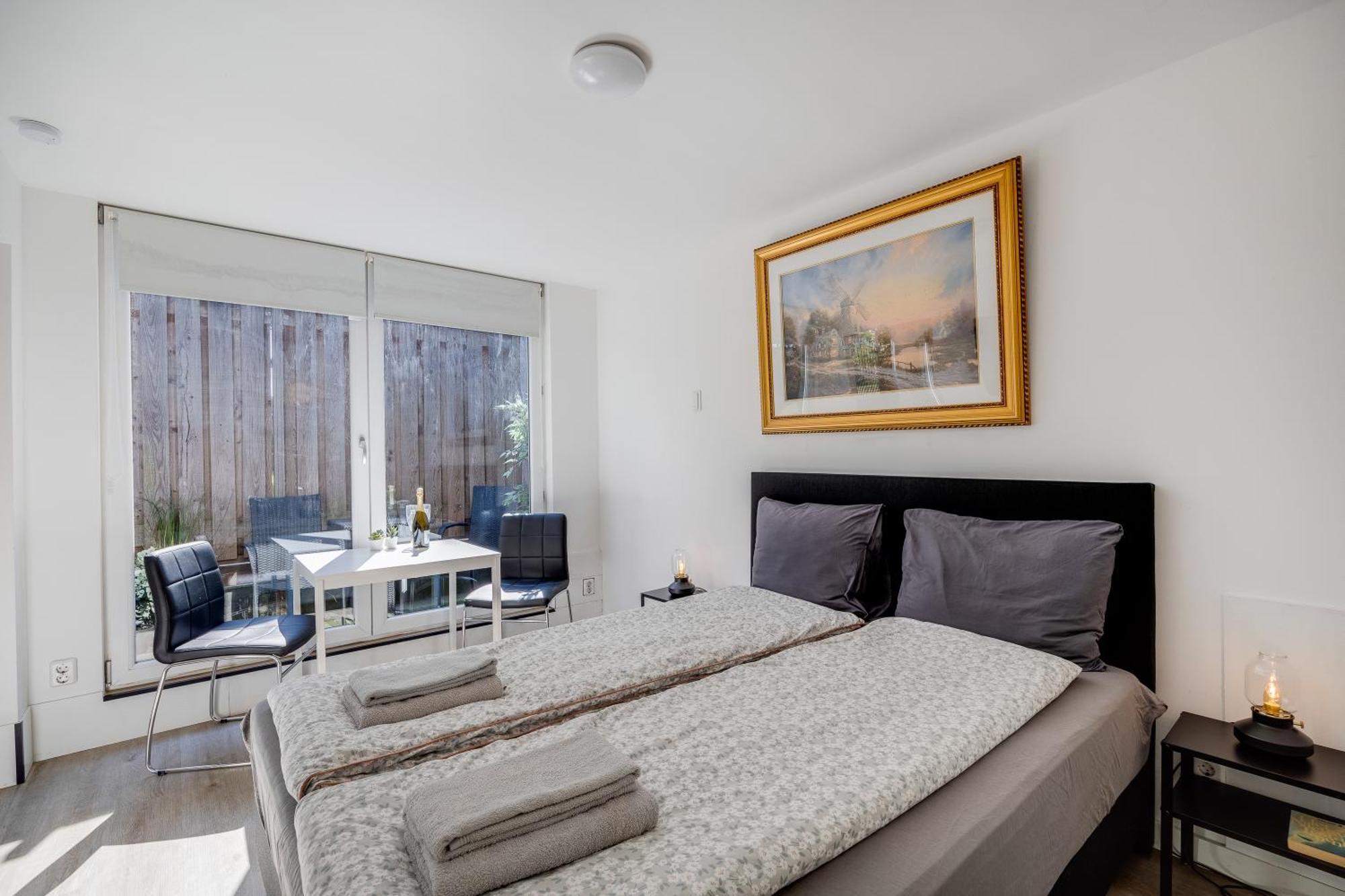 Luxe Wellness Apartment Apeldoorn With Jacuzzi And Sauna Bagian luar foto